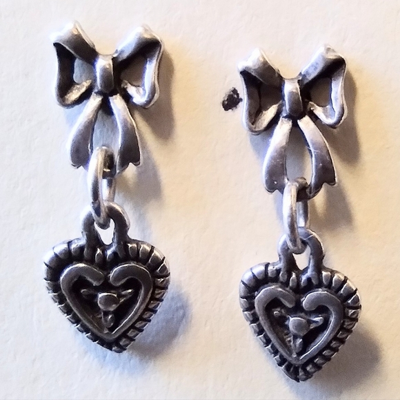 5 Pairs Sterling Silver Earrings, all marked 925. Hearts Angels MOP. Nice - Picture 3 of 9